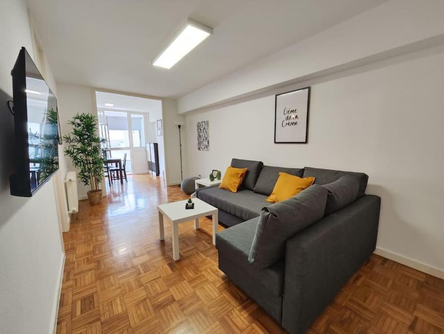 Centro De Vigo Garaje Apartment Ngoại thất bức ảnh